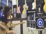 Girls on Play Guitar : Lovelorn