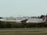Qatar airways A321 landing