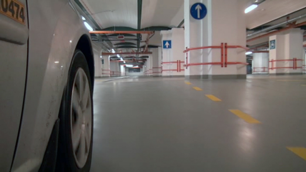 98 autó parkolhat a Rákóczi tér alatt