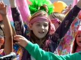 2015-02-27 Tamaimo iskolai karnevál-Rebeka 3