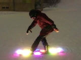 LED-es snowboard a tél slágere