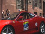 Ferrarik érkeznek a Roosevelt térre
