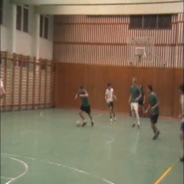 SzIG éjszakai foci 2006