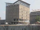 Robbantásos épületbontás - Budapest- Csepel -...