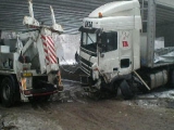 Szeged hidról lezuhant kamion