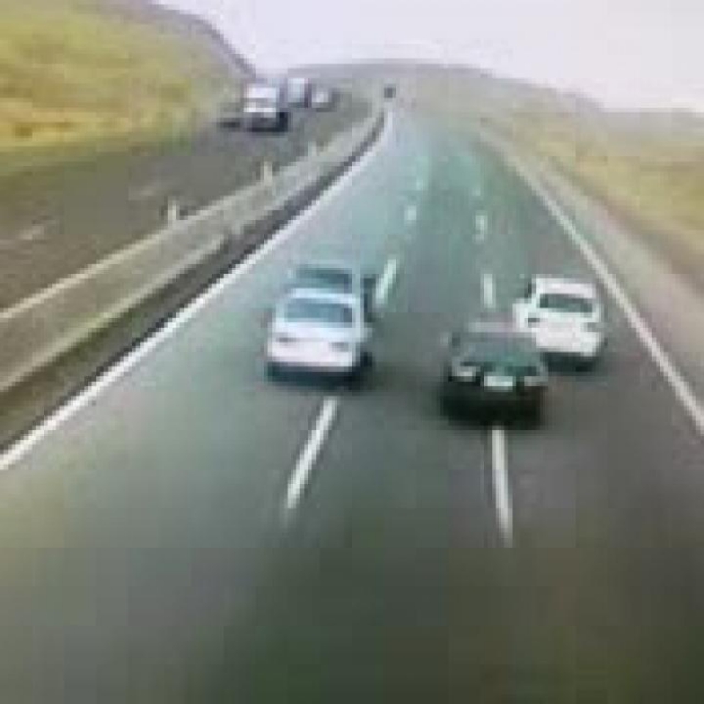 Iráni autópályás kergetőzés