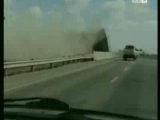 Kamion robbanás, videón-élőben! :-(