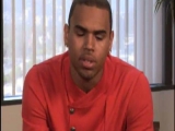 Chris Brown bocsánatot kér Rihanna bántalmazásáért