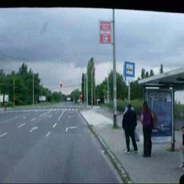 126-os busz (Káposztásmegyer-Dunakeszi)