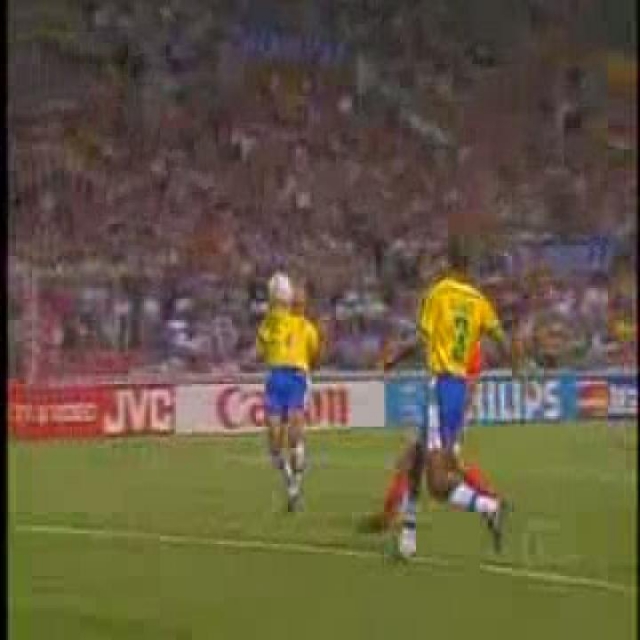 Brazília-Hollandia 1:1