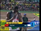 Usain Boltot két méterrel verték 100-on