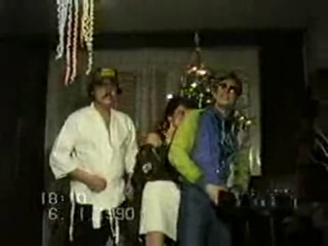 1990-es családi zenés videoclip