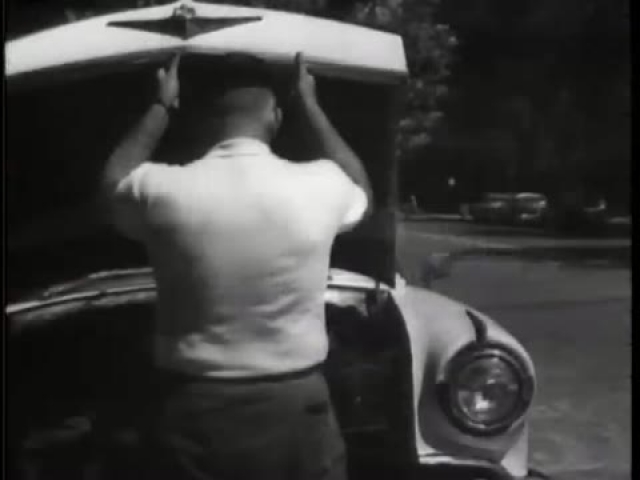 Kandikamera archív: A motor nélküli autó