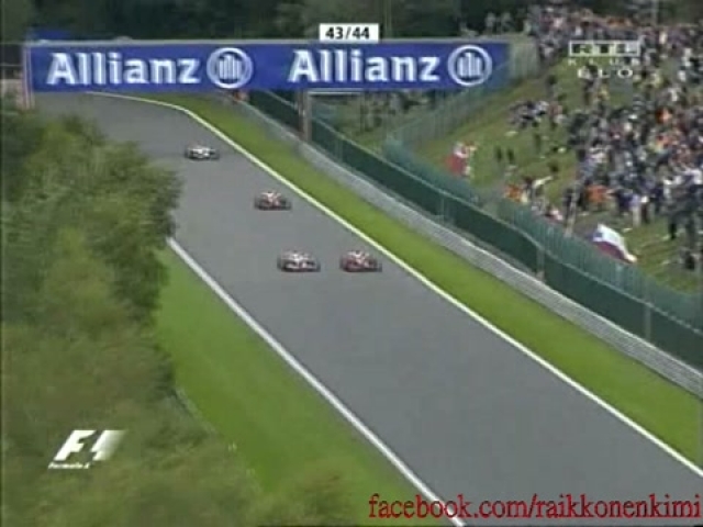 Räikkönen fantasztikus előzése Massa és Hamilton ellen - 2008 Spa