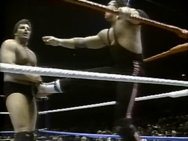Bret Hart vs Raymond Rougeau (WWF 1986.10.20)