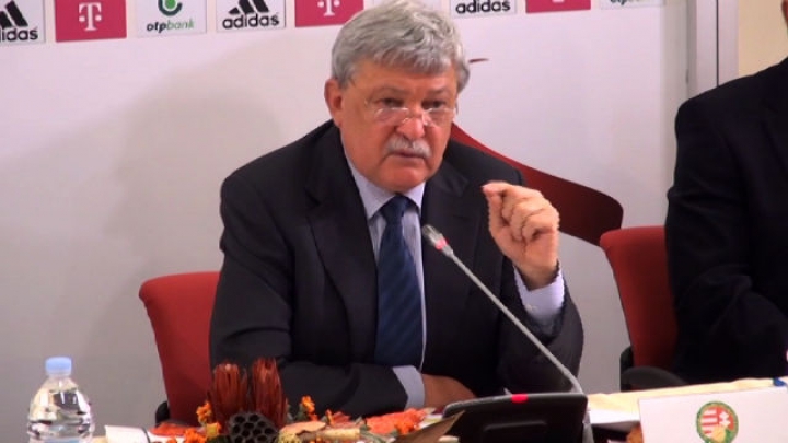 Csányi Sándor sajtótájékoztatója a 8:1 után