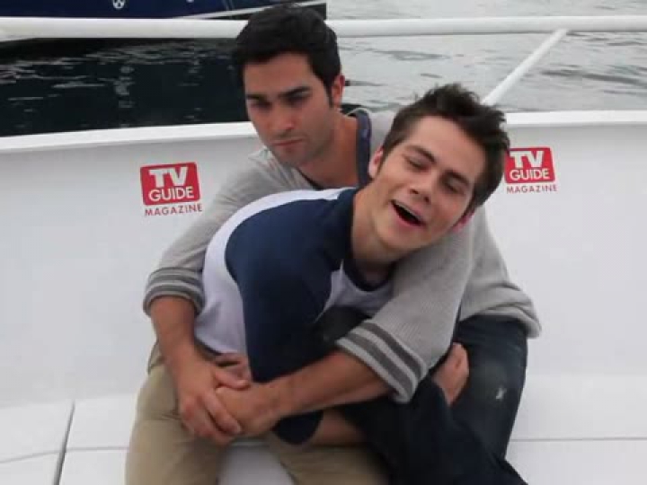 Dylan O'Brien TV Guide Interview 2012 + részleges felirat