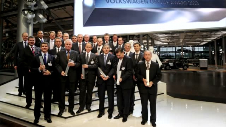 84 milliárd eurós fejlesztési programba fog a Volkswagen
