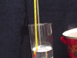 Fizika - Alumínium kocka vízben - kísérlet