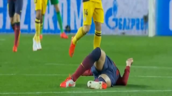 Gerard Pique esése - Barcelonak vs Atlético Madrid