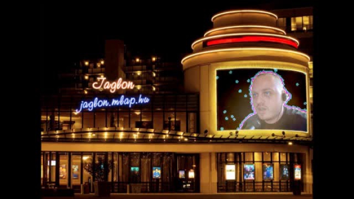 Azt hiszed, hogy nyílik még