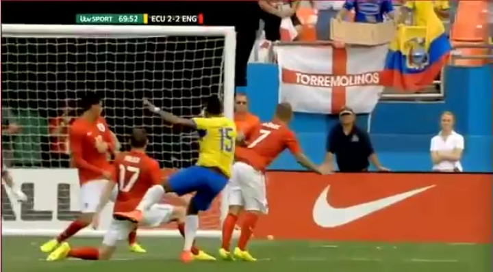 Michael Arroyo fantasztikus gólja - Ecuador vs England 2:2