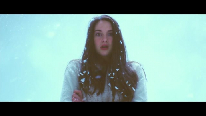 White Bird In A Blizzard - Featurette