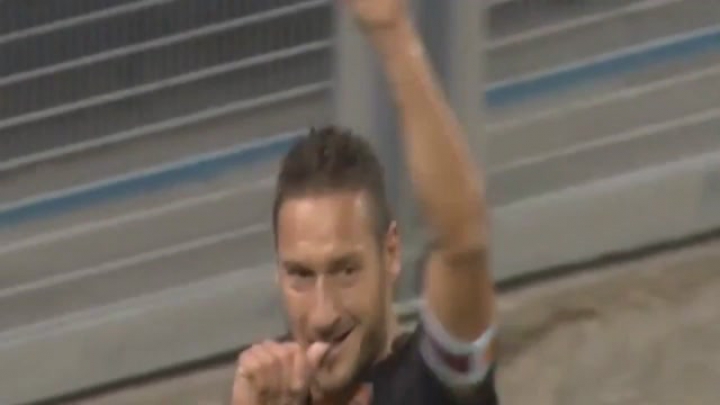 Totti City elleni gólja