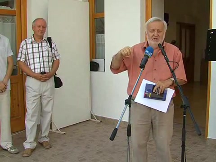 Bognár László szobrászművész jubileumi kiállítása - Regina TV