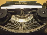 Antik Erika írógép.