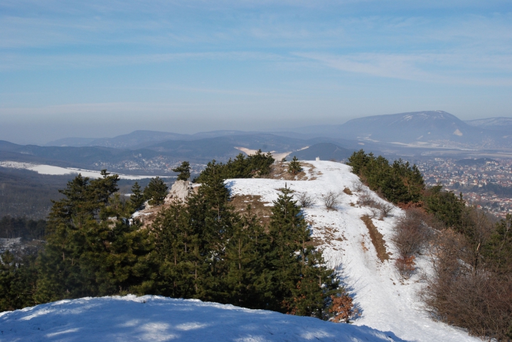 Remete-szurdok - Zsíros-hegy - Piliscsaba gyalogtúra 2015