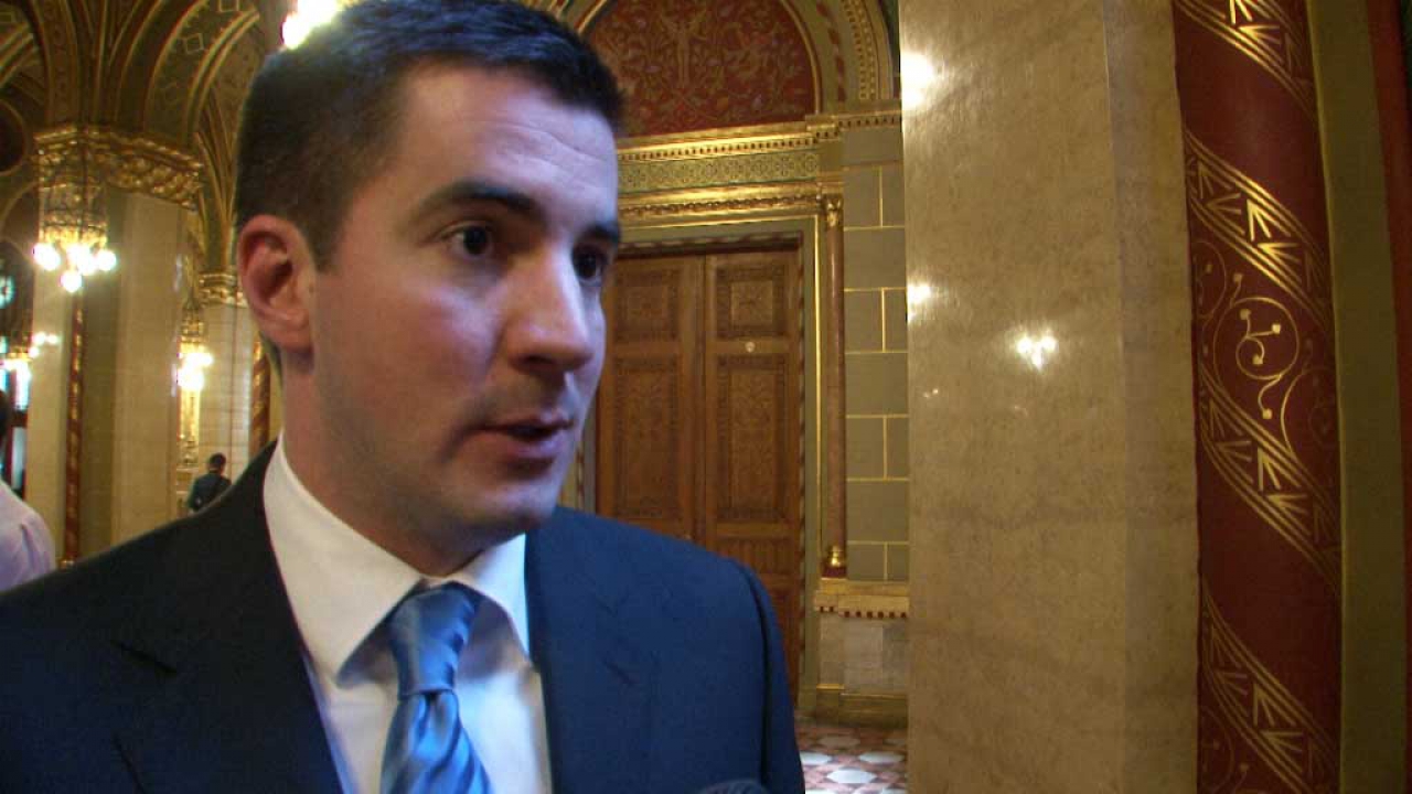 Index Videó Kocsis A kisemberezés a diktatúrából ered