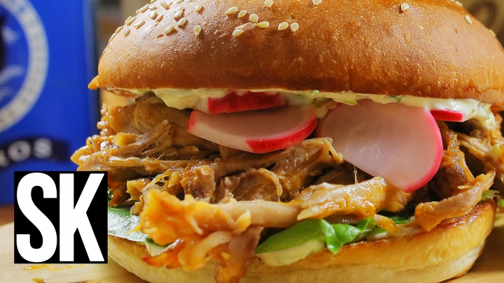 Húsvéti pulled pork szendvics wasabis tormakrémmel