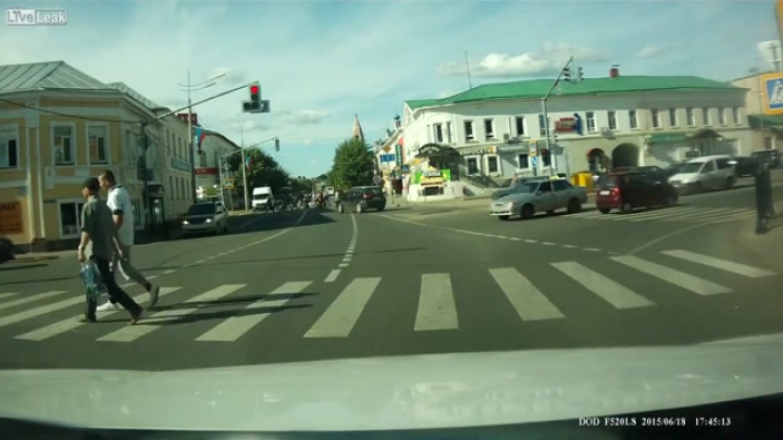 Egy kaszkadőr sem csinálta volna jobban