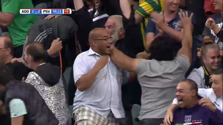Az ADO Den Haag kapusa földöntúli gólt szerzett