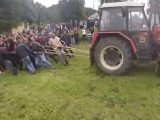 72 ember vs. Zetor traktor