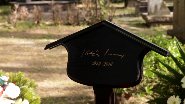 Ő volt a legszabadabb ember, akit ismertem: eltemették Kertész Imrét