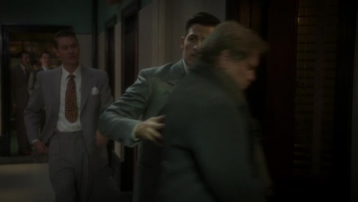 Carter ügynök S01E04-A villámháború-gomb