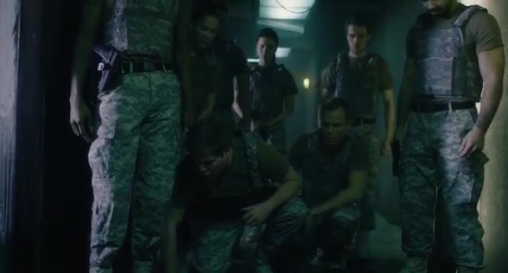A JÁTSZMA (THE CALL UP) (2016)
