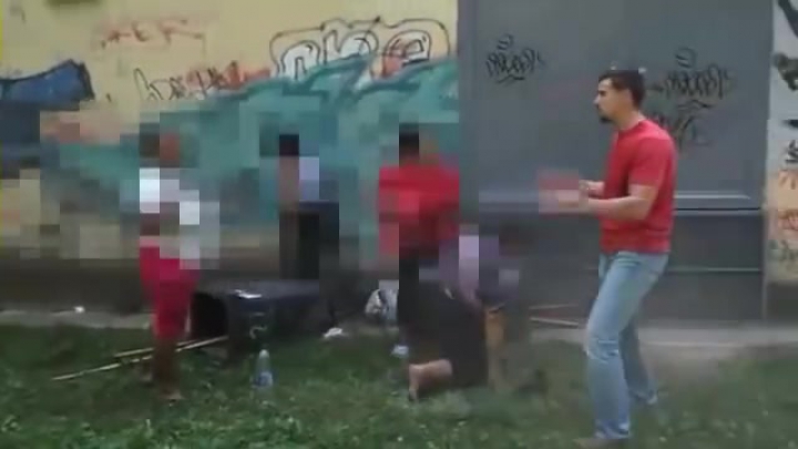 Közmunkások valahol Európában