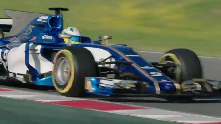 Pályán az első 2017-es F1-autó