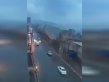 Marokkóban belecsapott a villám egy autóba
