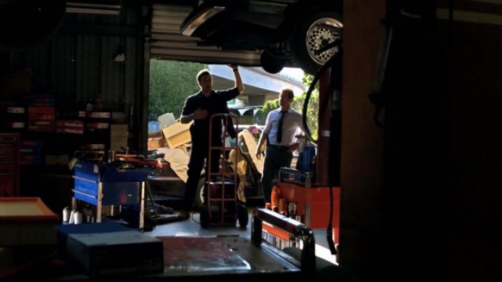 Hawaii Five-Oh 1x13 - Bazd meg faszláma és te is, te agybajnok!