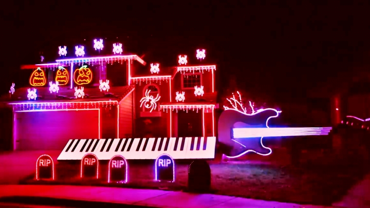 Az idei legcsodásabb halloweeni házikó