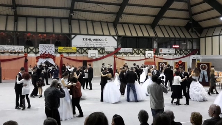szalagavató end