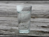 Időeltolódási teszt - egy pohár víz fagyasztása