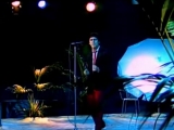 Shakin'_Stevens_-_Give_me_your_heart_tonight_(H...
