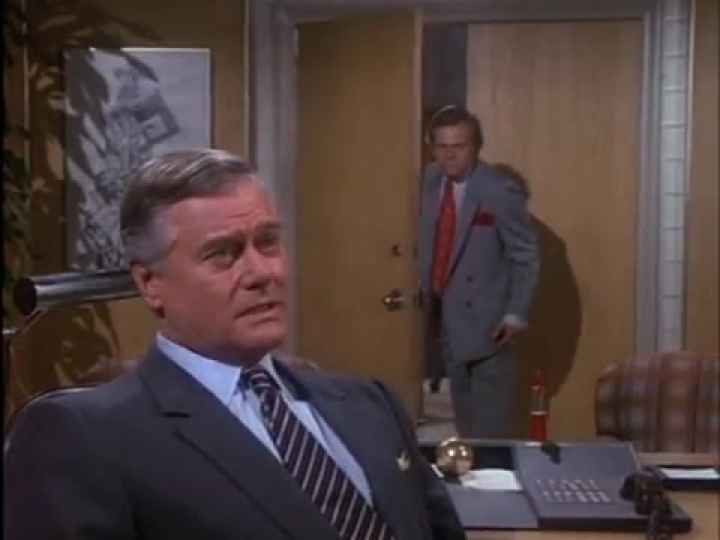 Dallas - 267. rész, Házasságok és válások