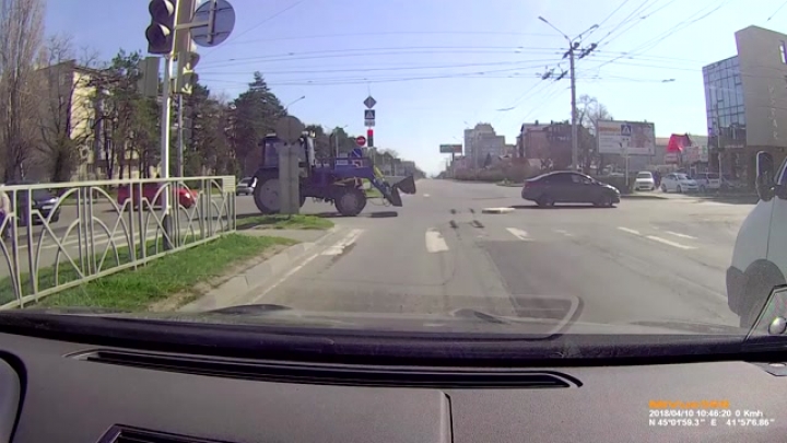 Mindeközben Oroszországban