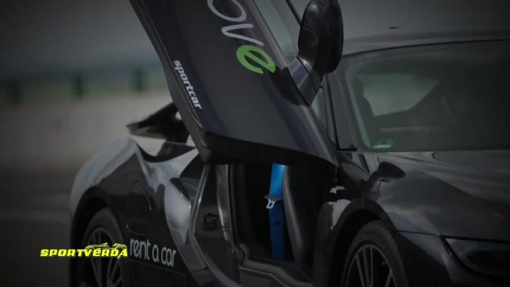 BMW i8 teszt (30 milliós laposkúszás) - SportVerda (Tordai István)